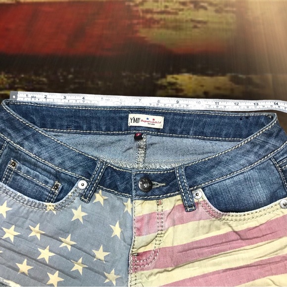 2pc. Set YMI Stars & Stripes Cut-Off American Flag Low Rise Shorts & Tee Shirt - Picture 10 of 14